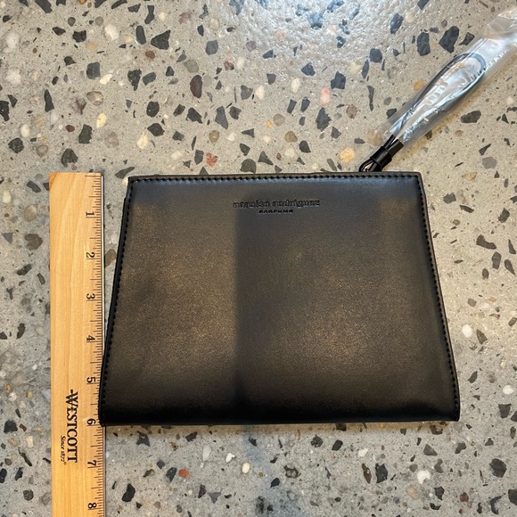 Narciso Rodriquez black wristlet clutch with dust bag - Picture 6 of 7